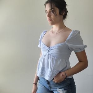 Zara blue crop puffer shoulder short sleeve embroider top